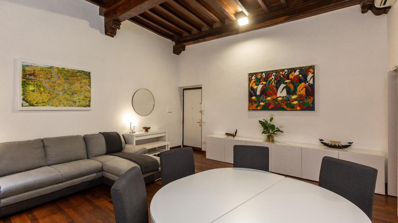 Cartari Rental In Rome Apartment Exteriör bild